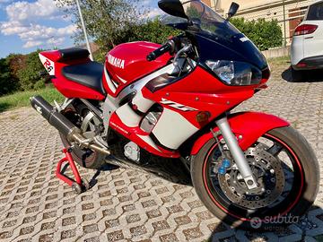 Yamaha YZF R6