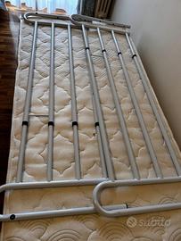 Letto per anziani immobilizzati