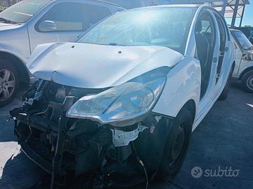 RICAMBI USATI CITROEN C3 1398 DIESEL 8H01