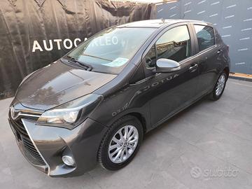 Toyota Yaris 1.0 BENZINA Lounge