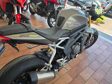 Triumph Speed Triple 1200 RS IN SUPER PROMO