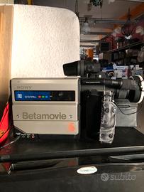 Videocamera Betamax Sony con accessori