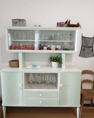 credenza vintage