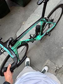 bici da corsa BIANCHI OLTRE XR4 53