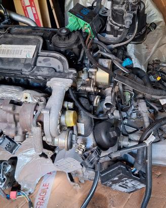 Motore 1.4hdi 8HX Nuovo "30.000km" peugeot 206