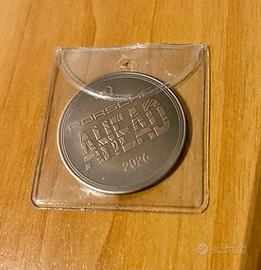 Medaglia Porsche Ahead 2026