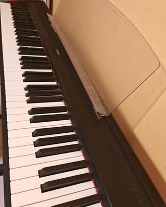 Pianoforte Yamaha P95