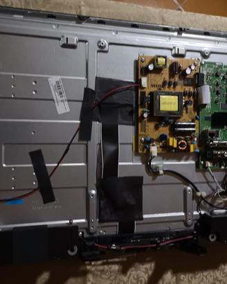 TV Samsung 32 pollici rotta ricambi