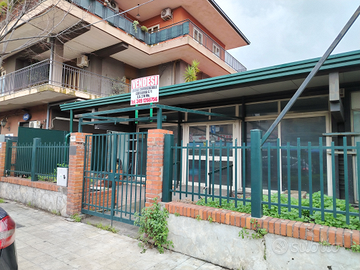 Locale commerciale 270 mq
