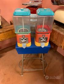 Distributore di chicche chewing-gum vintage