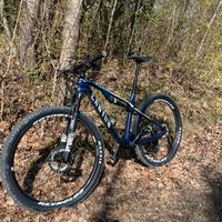 Bici mtb canyon lux cf 7