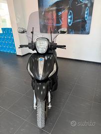 Piaggio Beverly 300 police