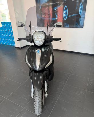 Piaggio Beverly 300 police