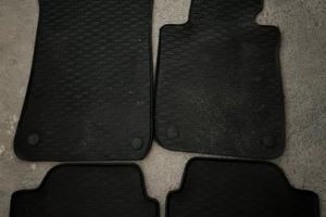 Bmw serie 1 e87 Tappeti in gomma