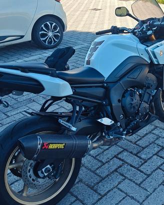 Yamaha Fazer 8 ABS – 2011 – 24.000 km – Bianca