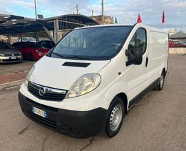 Opel Vivaro 2000 cdti - 2009