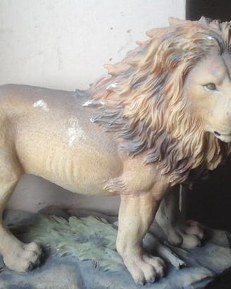 Scultura leone