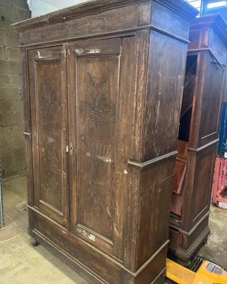 Armadio antiquariato