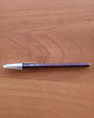 Penna celebrativa BIC in radica e argento