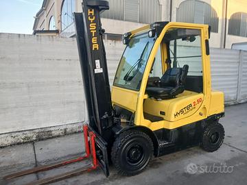 CARRELLO ELEVATORE HYSTER 2.5