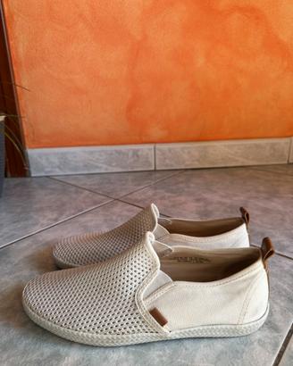 Scarpe in tela