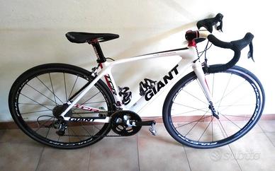 bicicletta giant tcr
