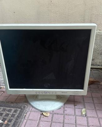 Monitor Vintage Belinea 17” LCD – Retro PC