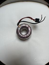 Trasformatore toroidale da 220 V 50 Hz a 12 V 50 W