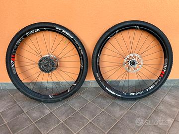 Coppia di ruote DT Swiss XM 1501 Spline One 27.5”