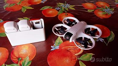Dji Neo drone FPV e selfie