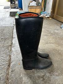 ARTICOLI DA EQUITAZIONE