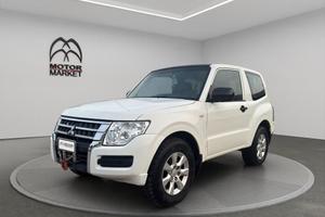 Mitsubishi Pajero 3.2 CR 100th 3p auto