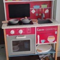 Cucina giocattolo bimbi in legno con accessori