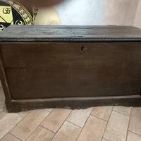 Cassapanca antica in castagno- radio omaggio!!