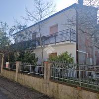 PORZIONE DI BIFAMILIARE A COMACCHIO