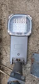 Lampione stradale LED 220v alta potenza 