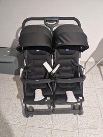 passeggino gemellare 