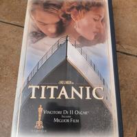 VHS TITANIC