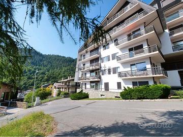 Appartamento con cantina e box ad Aprica (SO)