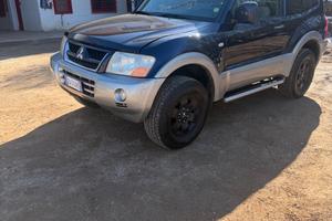 Mitsubishi Pajero 3.2 16V DI-D 3p. GLS2
