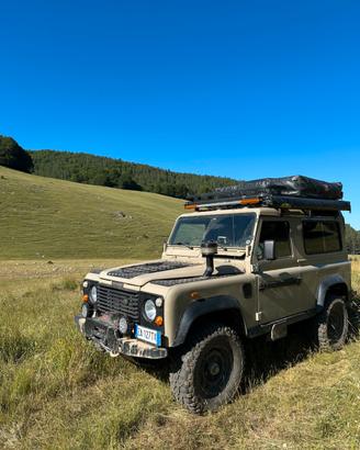 Land Rover Defender 90 200 Tdi