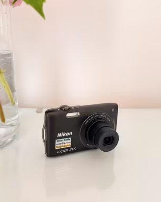 Nikon coolpix 16 mp