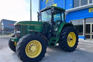 John Deere 7700