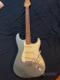 Fender Stratocaster Wintera praticamente nuova