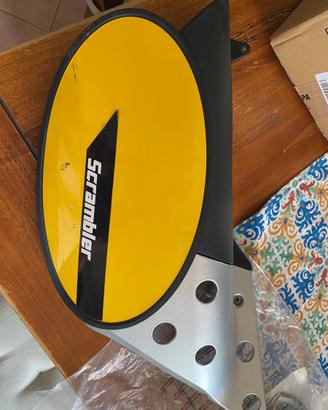 Fiancatina  dx fantic scrambler 125