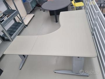 Scrivania per ufficio sagomata LAS