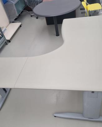 Scrivania per ufficio sagomata LAS