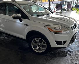 Ford Kuga 2WD Titanium