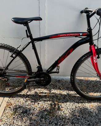 Mountain Bike 26” con gomme nuove