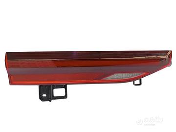 H3744227715 FANALE FANALINO INTERNO POSTERIORE SIN